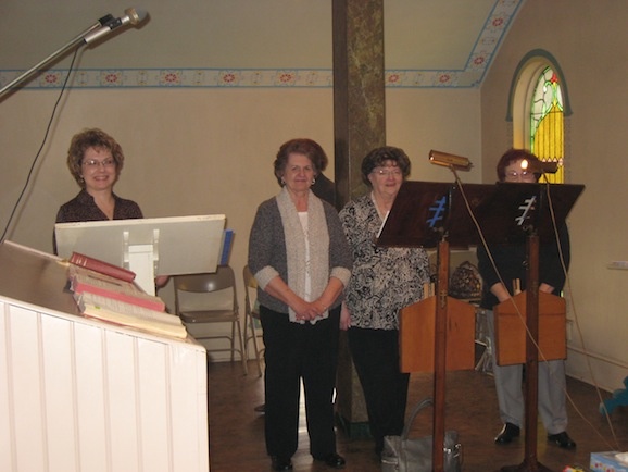 Photo of choir during lenten mission service