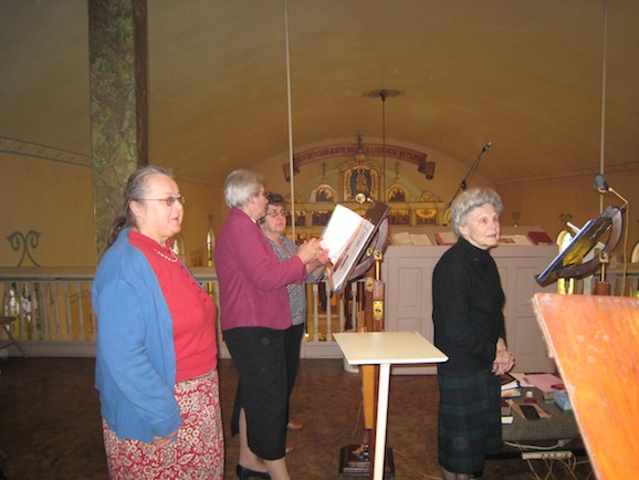 Photo of choir during lenten mission service