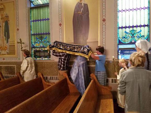 Photos of the Divine Liturgy for Dormition service