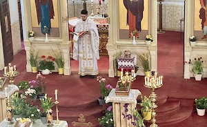 Photos from the Bright Wednesday services.